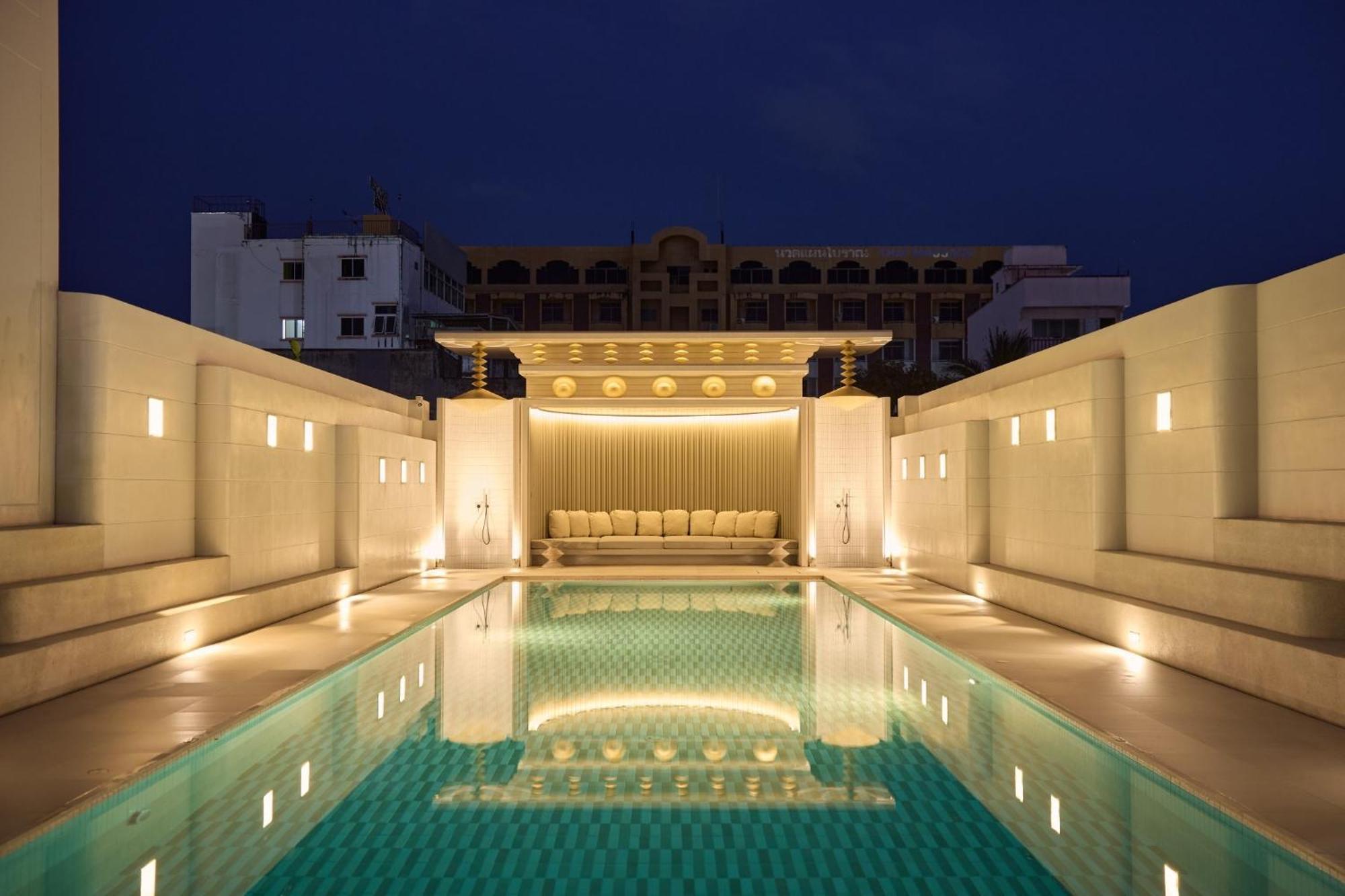 Arco Phuket Town Hotel Exterior photo